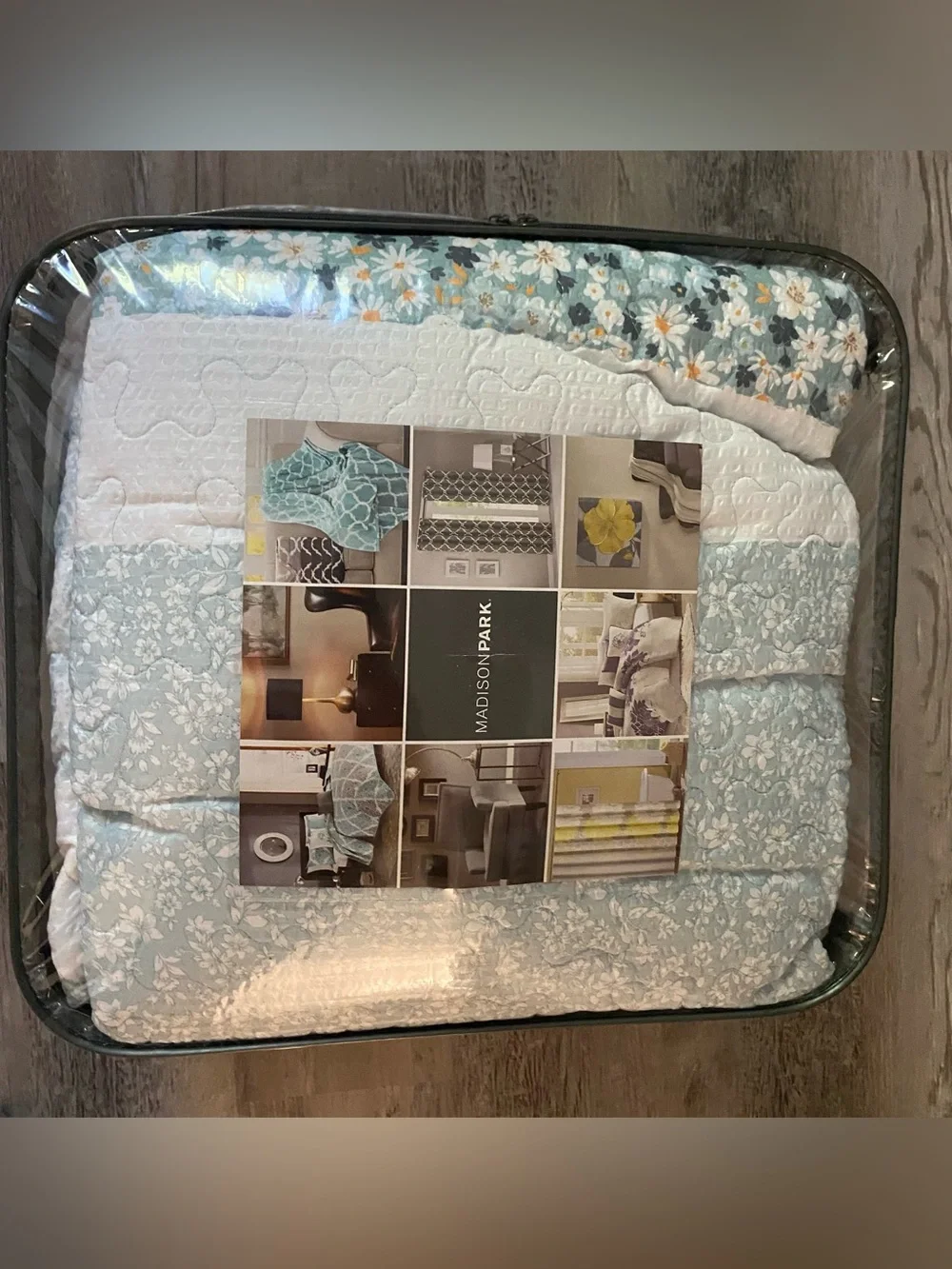 Madison Park 4-Pc. Aqua Floral Quilt Set King/California King